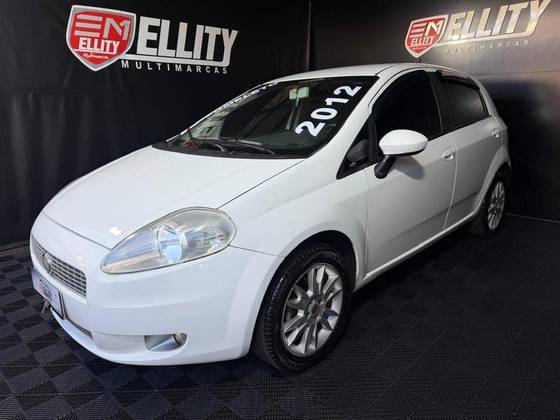 FIAT PUNTO 1.6 ESSENCE 16V FLEX 4P AUTOMATIZADO FIAT PUNTO 1.6 ESSENCE 16V FLEX 4P AUTOMATIZADO